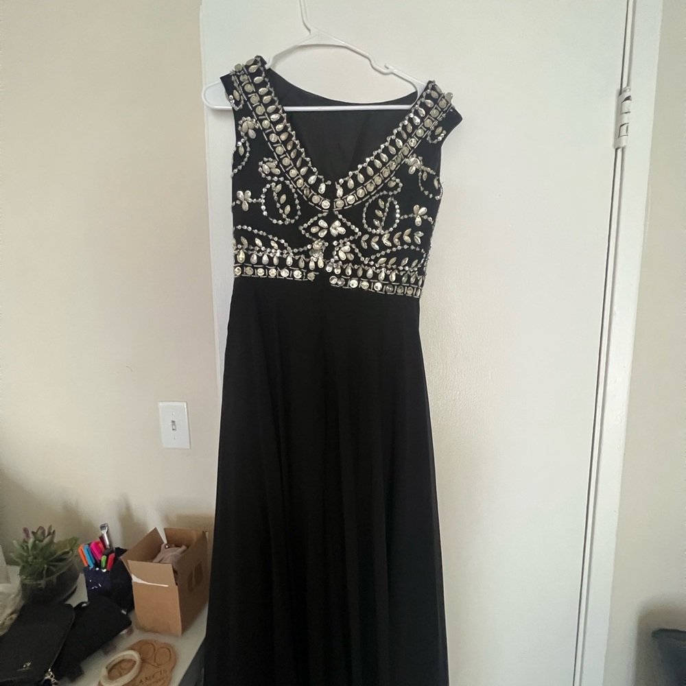 Sherri hill prom dress